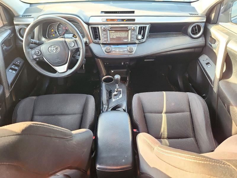 Снимка 8 от търг – 2015 TOYOTA RAV4 с VIN JTMWFREV9FD074357