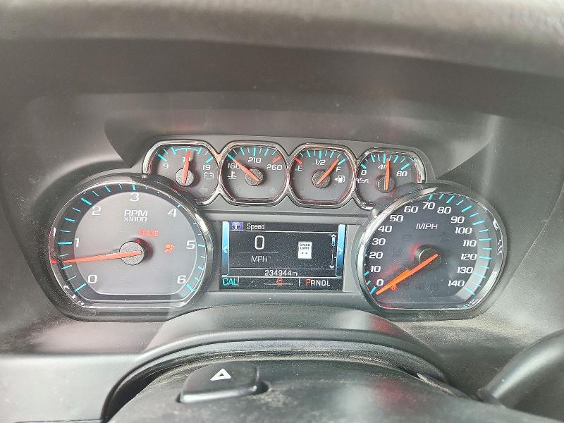 Снимка 9 от търг – 2019 CHEVROLET SUBURBAN с VIN 1GNSCHKC5KR171225