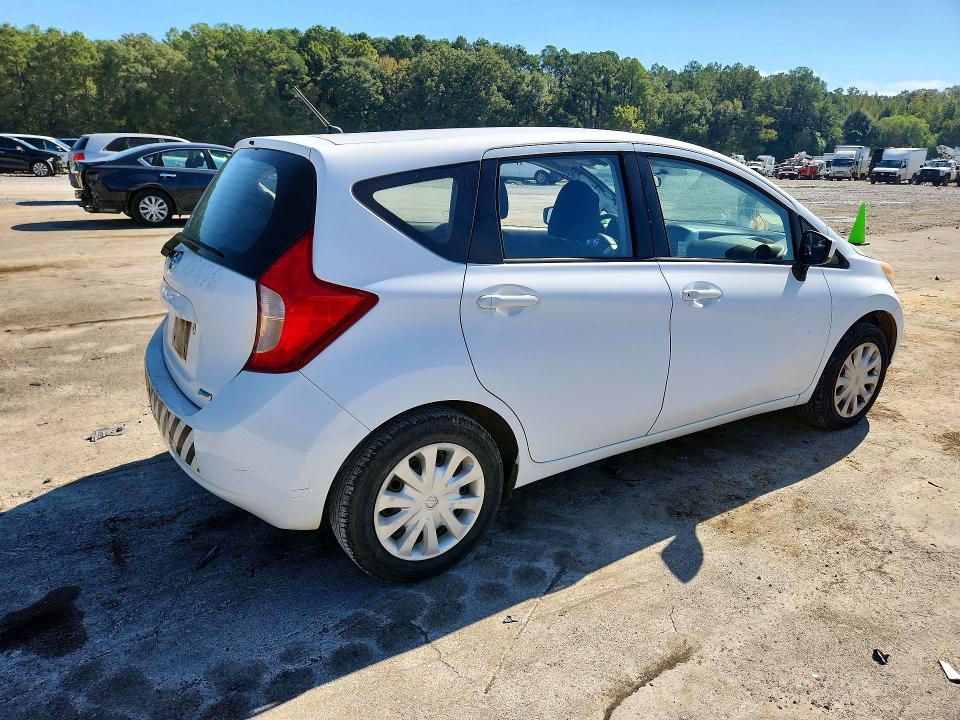 Снимка 3 от търг – 2016 NISSAN VERSA NOTE с VIN 3N1CE2CPXGL378443