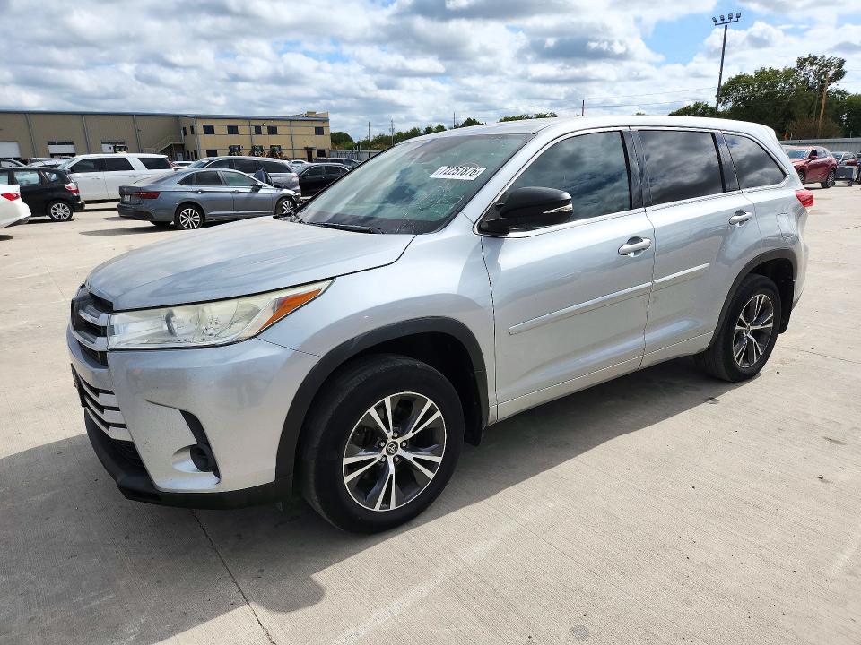Photo 1 from auction – 2018 TOYOTA HIGHLANDER with VIN 5TDZZRFH8JS241222