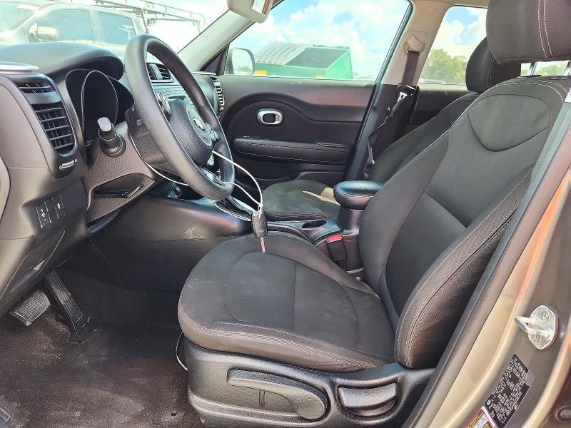 Снимка 7 от търг – 2016 KIA SOUL с VIN KNDJN2A2XG7261753