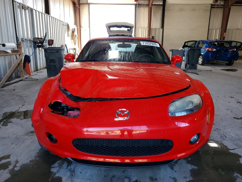 Снимка 5 от търг – 2007 MAZDA MX-5 MIATA с VIN JM1NC25F270128692