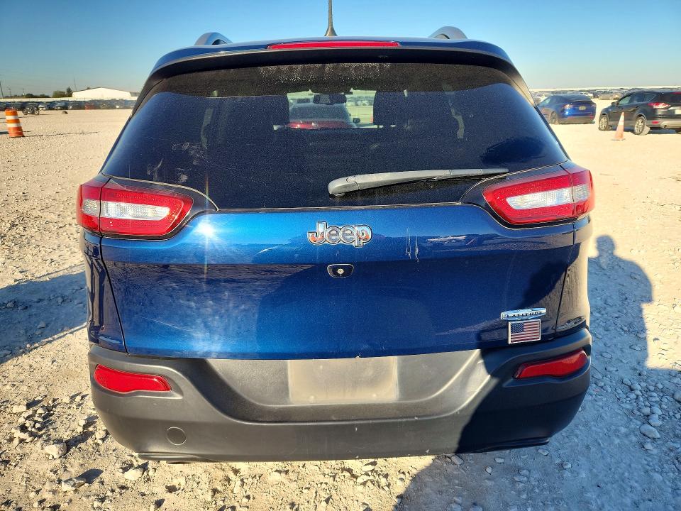 Photo 6 from auction – 2018 JEEP CHEROKEE with VIN 1C4PJLLB4JD552248