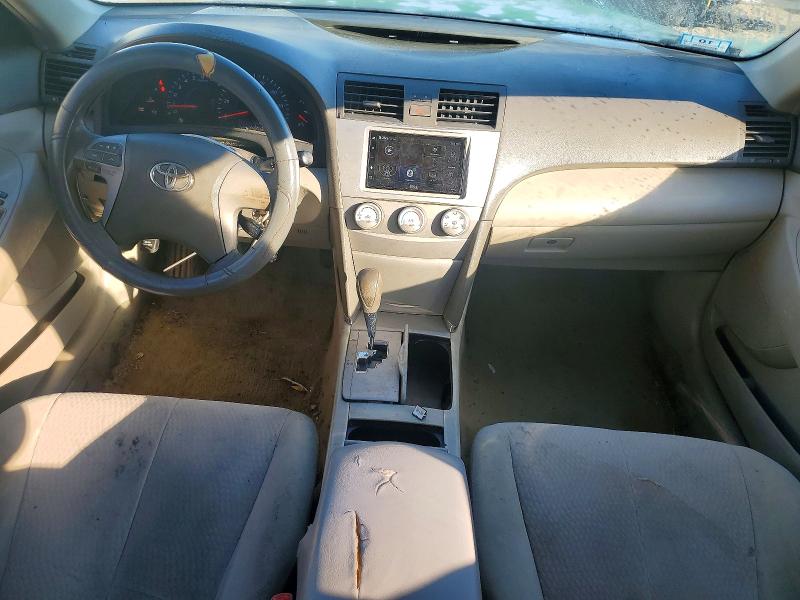 Photo 8 from auction – 2011 TOYOTA CAMRY with VIN 4T1BF3EK4BU735915
