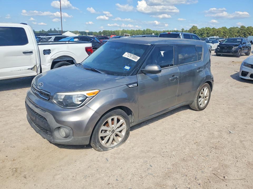 KIA SOUL 2018 z numerem VIN KNDJP3A56J7594176 - Zdjęcie z aukcji