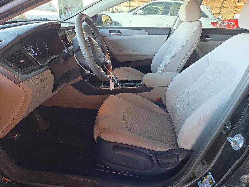 Снимка 7 от търг – 2018 HYUNDAI SONATA с VIN 5NPE24AF7JH601307