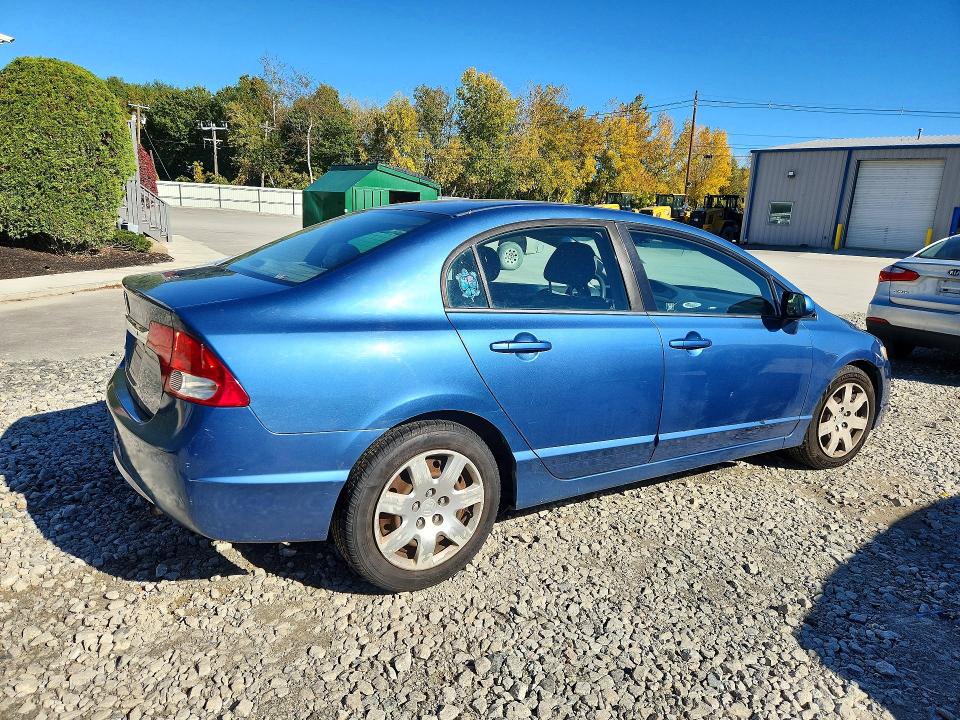Снимка 3 от търг – 2011 HONDA CIVIC с VIN 19XFA1F5XBE013445