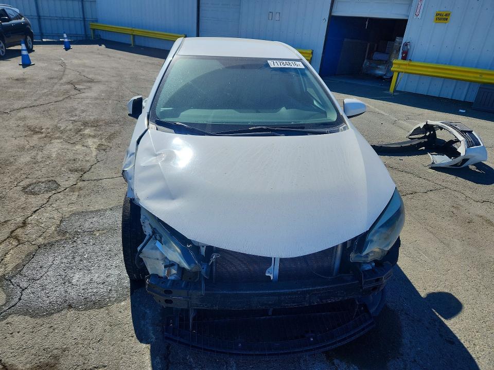 Photo 5 from auction – 2016 TOYOTA COROLLA with VIN 5YFBURHE0GP467422