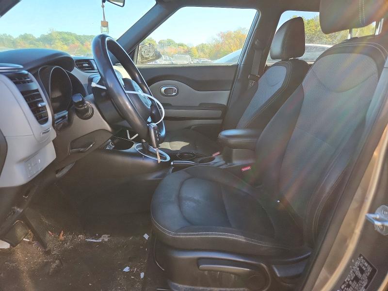 Фото 7 с аукциона – 2017 KIA SOUL с VIN KNDJP3A5XH7445277
