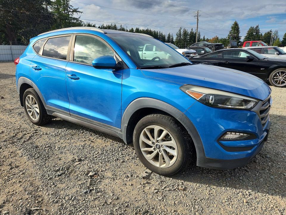 Снимка 4 от търг – 2016 HYUNDAI TUCSON с VIN KM8J33A4XGU198471
