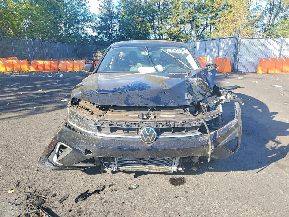 Photo 5 from auction – 2026 VOLKSWAGEN JETTA with VIN 3VWGW7BU3TM016522