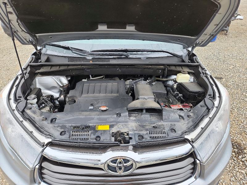 Снимка 12 от търг – 2016 TOYOTA HIGHLANDER с VIN 5TDJKRFH4GS273126