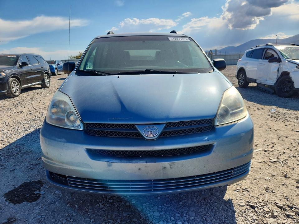 Снимка 5 от търг – 2005 TOYOTA SIENNA с VIN 5TDZA23C35S358140