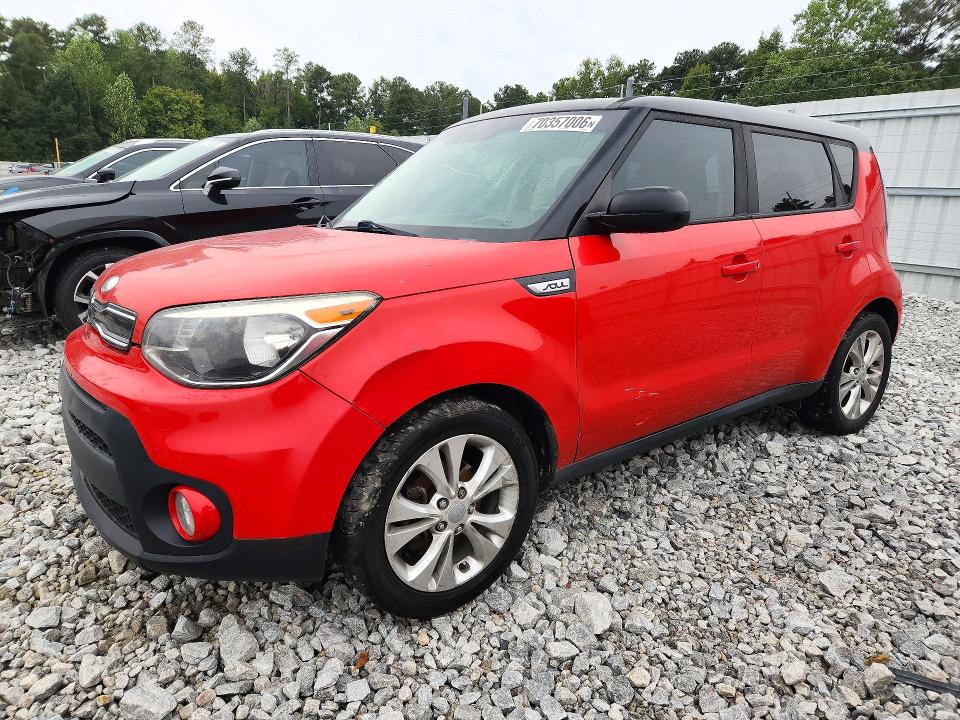 KIA SOUL 2017 مع رقم تعريف المركبة KNDJP3A52H7438078 - صورة من المزاد