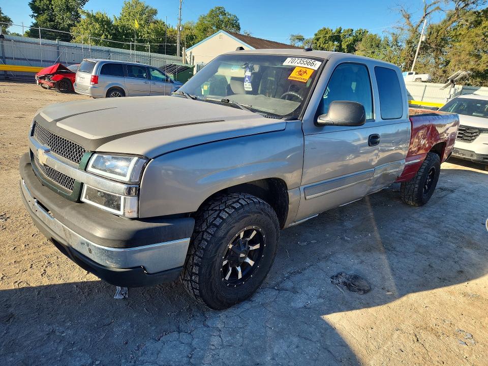 Снимка 1 от търг – 2004 CHEVROLET SILVERADO с VIN 1GCEK19T84E372522