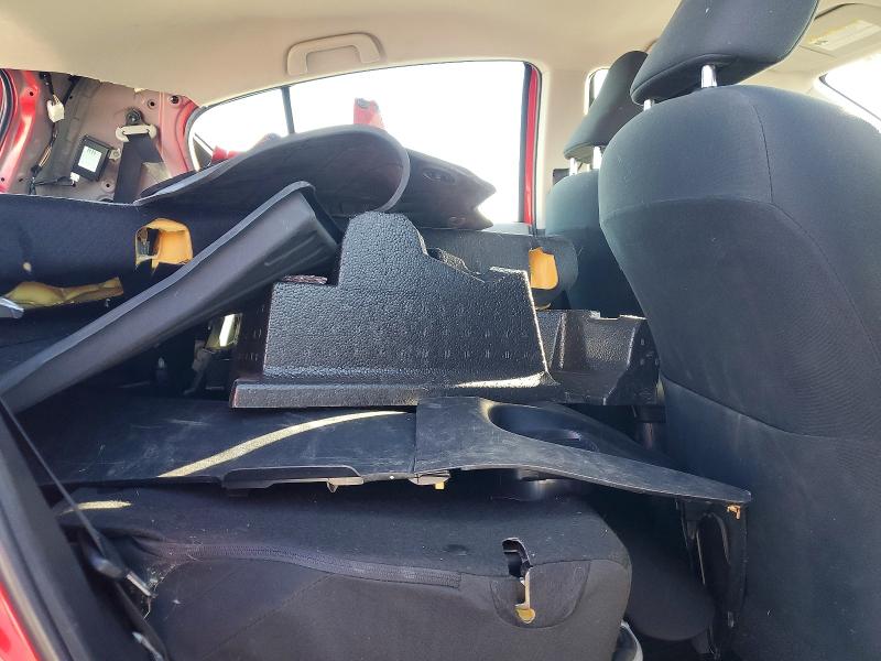 Photo 10 from auction – 2013 TOYOTA PRIUS C with VIN JTDKDTB37D1553475