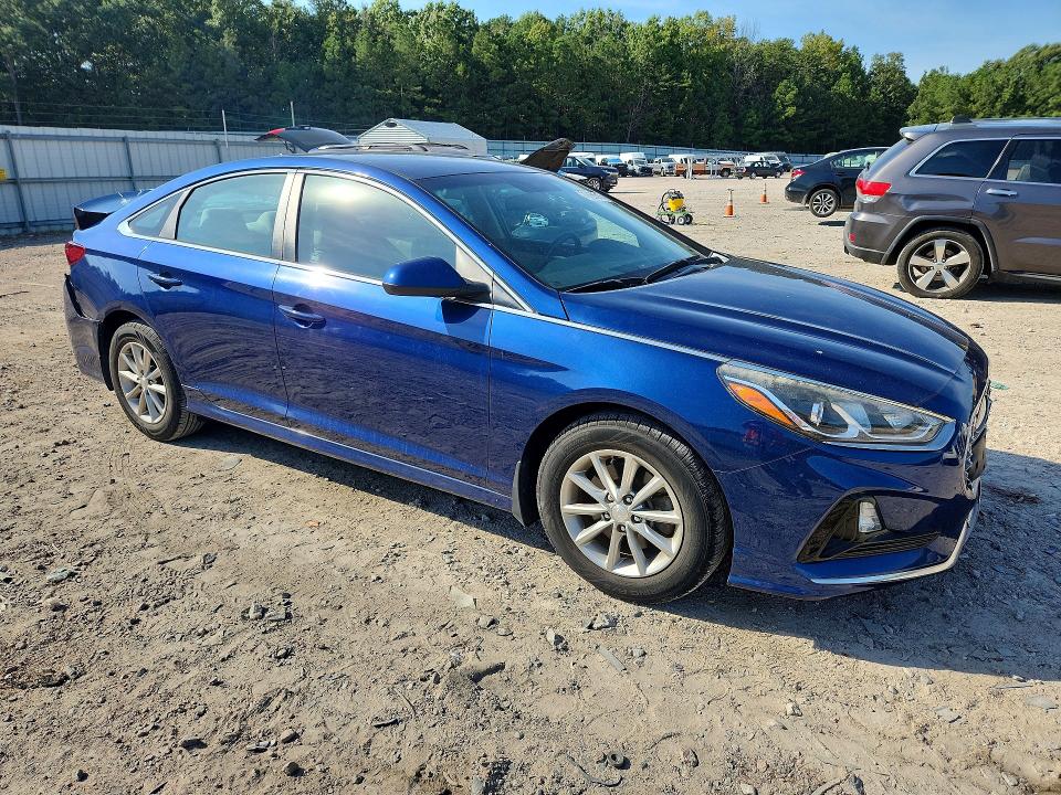 Снимка 4 от търг – 2019 HYUNDAI SONATA с VIN 5NPE24AF7KH795919