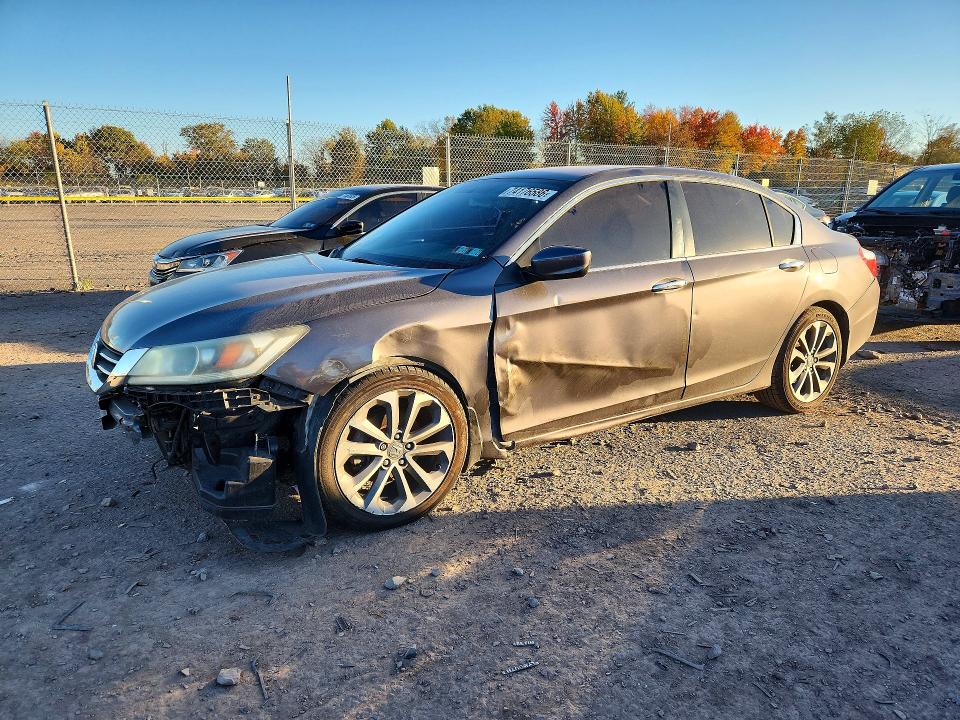 HONDA ACCORD 2014 с VIN 1HGCR2E53EA020023 - Снимка от търг