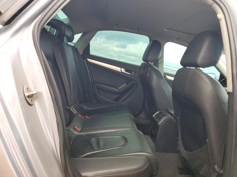 Снимка 10 от търг – 2015 AUDI A4 с VIN WAUBFAFL3FN034358