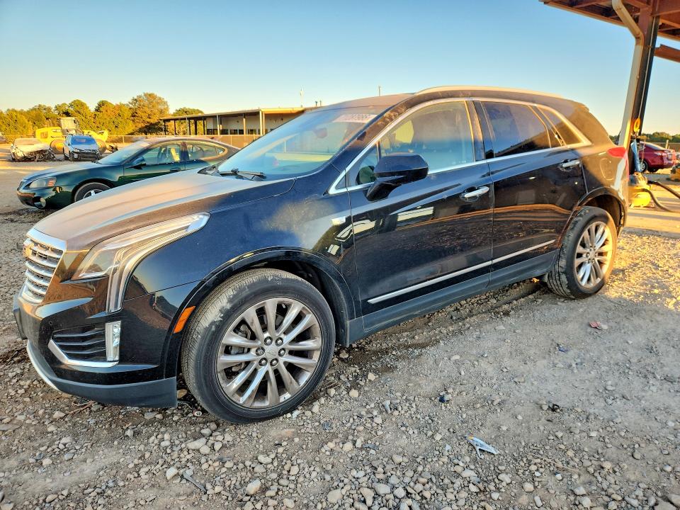 CADILLAC XT5 2017 с VIN 1GYKNFRS9HZ100665 - Снимка от търг
