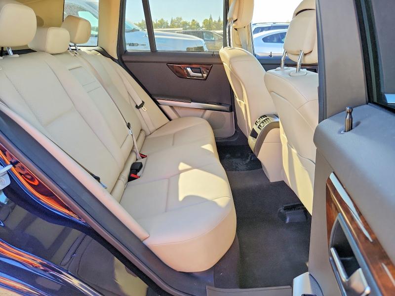 Снимка 10 от търг – 2013 MERCEDES-BENZ GLK с VIN WDCGG8JB5DG050229