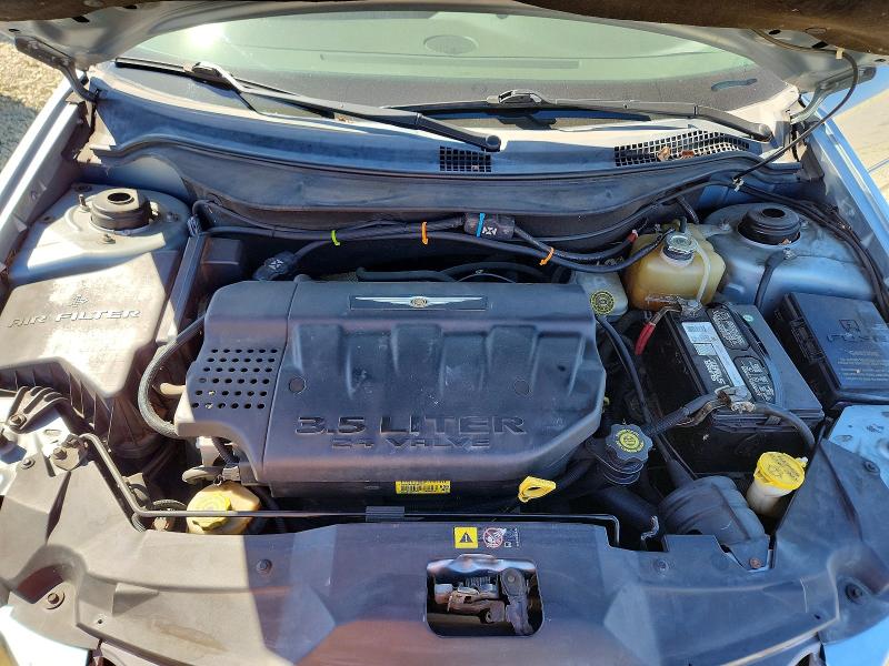 Фото 12 с аукциона – 2004 CHRYSLER PACIFICA с VIN 2C8GM68444R615111
