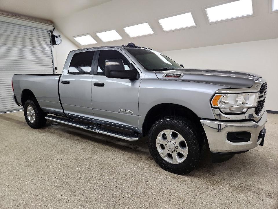 Photo 4 from auction – 2023 RAM 2500 with VIN 3C6UR5JJ2PG562085
