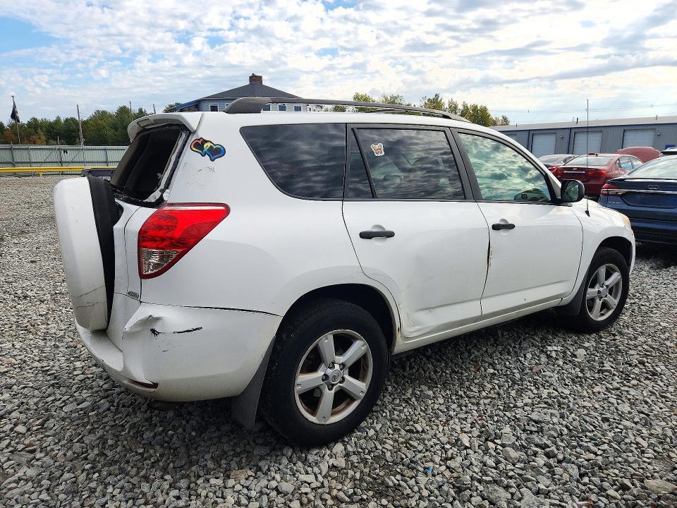 Снимка 3 от търг – 2007 TOYOTA RAV4 с VIN JTMBD33VX75114915
