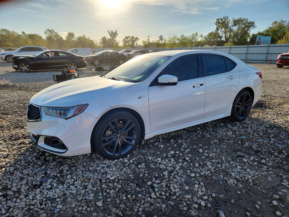 ACURA TLX 2020 с VIN 19UUB3F69LA000555 - Снимка от търг