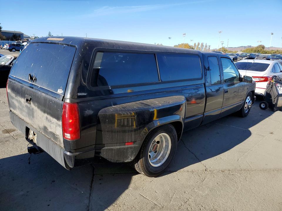 Снимка 3 от търг – 1991 GMC SIERRA с VIN 2GTHC39N3M1541175