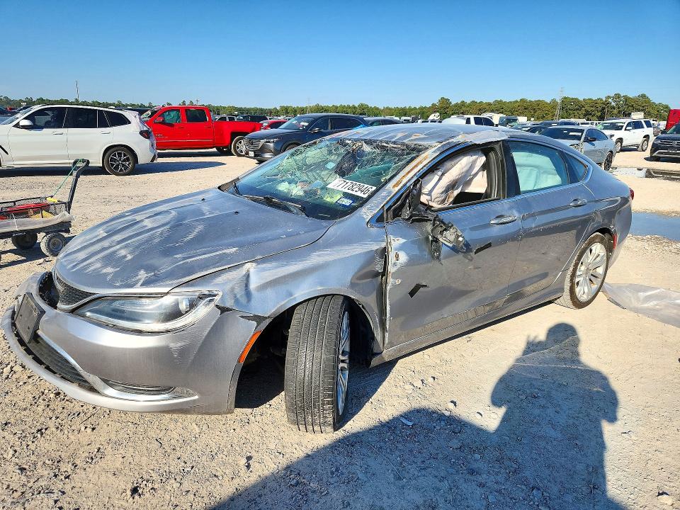 CHRYSLER 200 2016 مع رقم تعريف المركبة 1C3CCCAG1GN102359 - صورة من المزاد