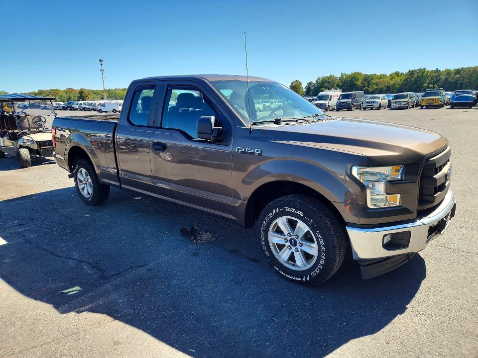 Снимка 4 от търг – 2017 FORD F150 с VIN 1FTEX1C80HFC56978