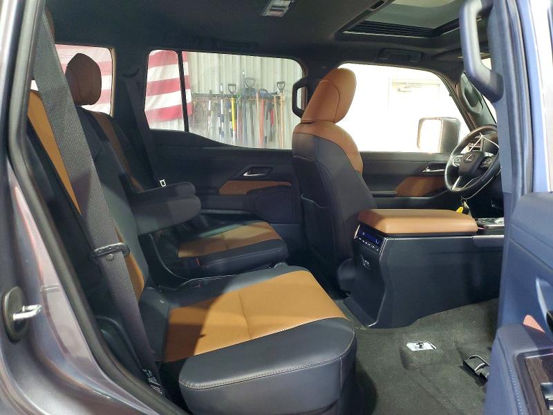 Zdjęcie 11 z aukcji – 2024 LEXUS GX 550 z VIN JTJTBCDX5R5033671