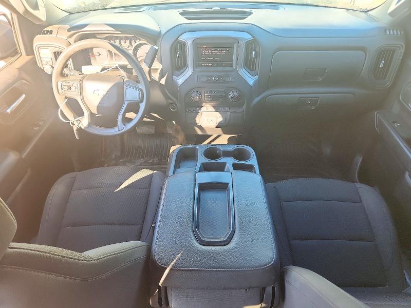Photo 8 from auction – 2022 CHEVROLET SILVERADO with VIN 1GCPAAEK0NZ590375