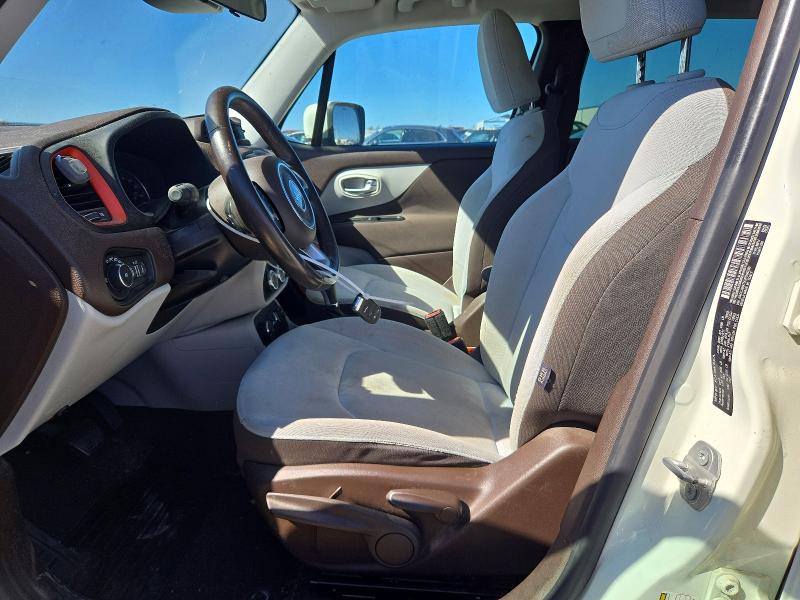 Photo 7 from auction – 2016 JEEP RENEGADE with VIN ZACCJBBT5GPD66280