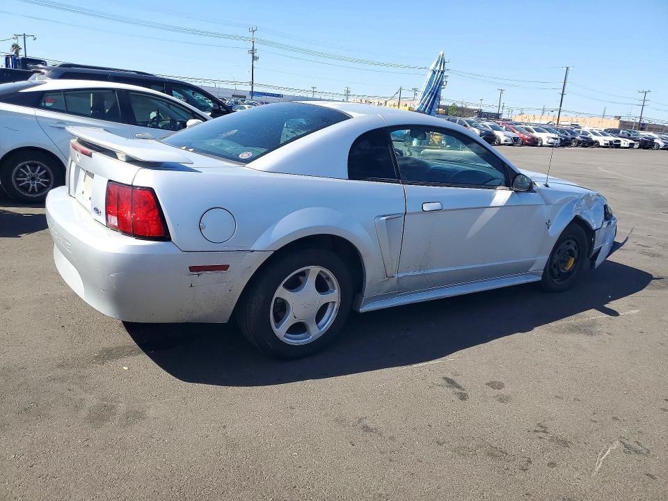صورة رقم 3 من المزاد - 2003 FORD MUSTANG مع VIN 1FAFP40433F322185