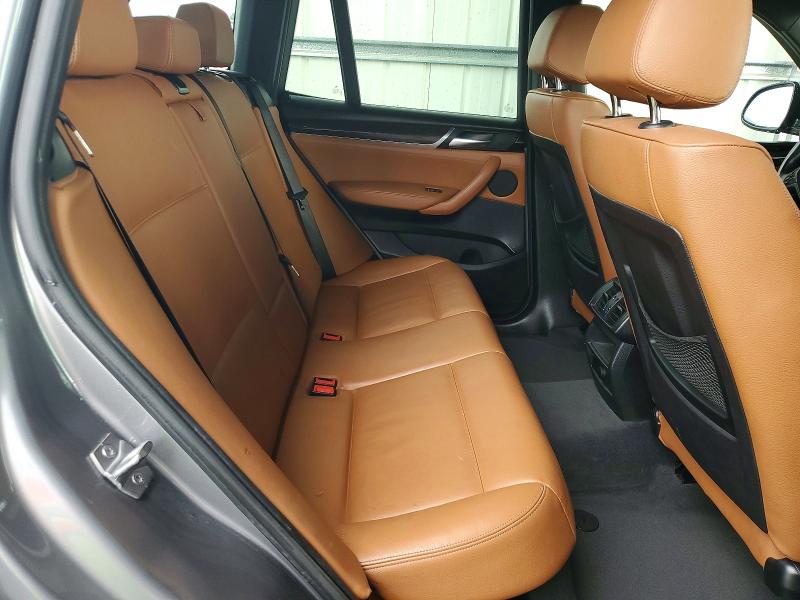 Снимка 11 от търг – 2016 BMW X3 с VIN 5UXWX9C59G0D67489