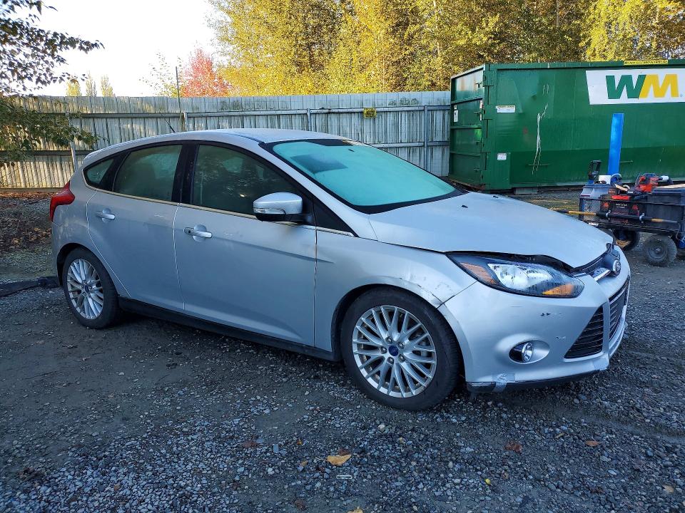Photo 4 from auction – 2014 FORD FOCUS with VIN 1FADP3N21EL454682