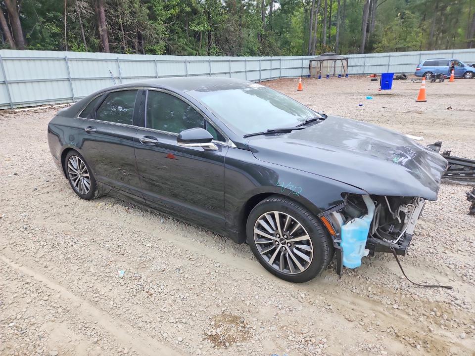 Photo 4 from auction – 2018 LINCOLN MKZ with VIN 3LN6L5A93JR614453