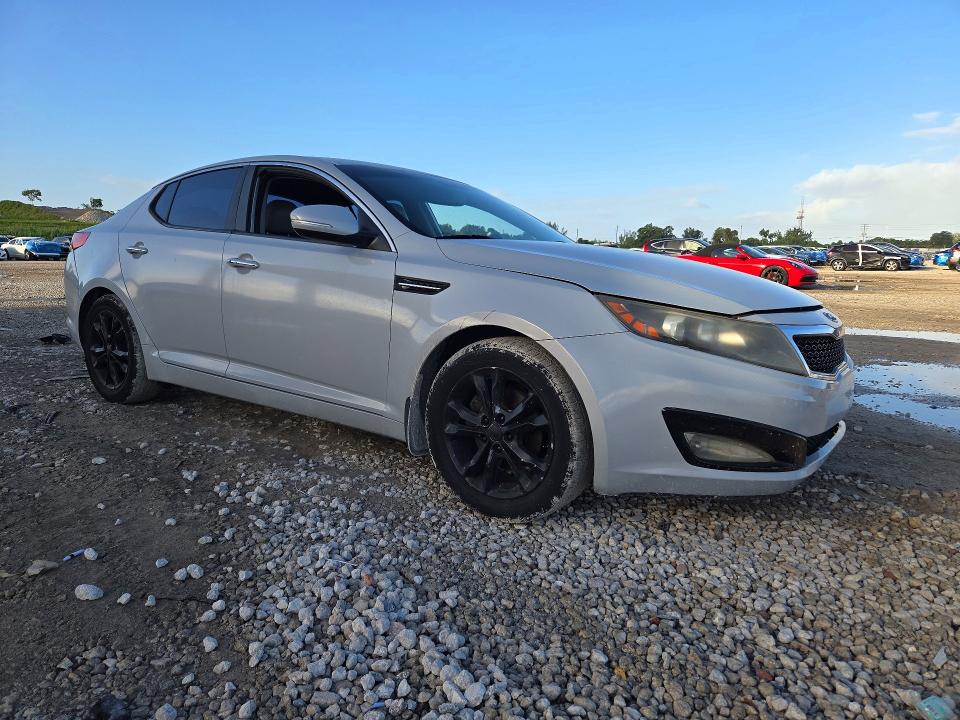 Снимка 4 от търг – 2011 KIA OPTIMA с VIN KNAGN4A78B5072618