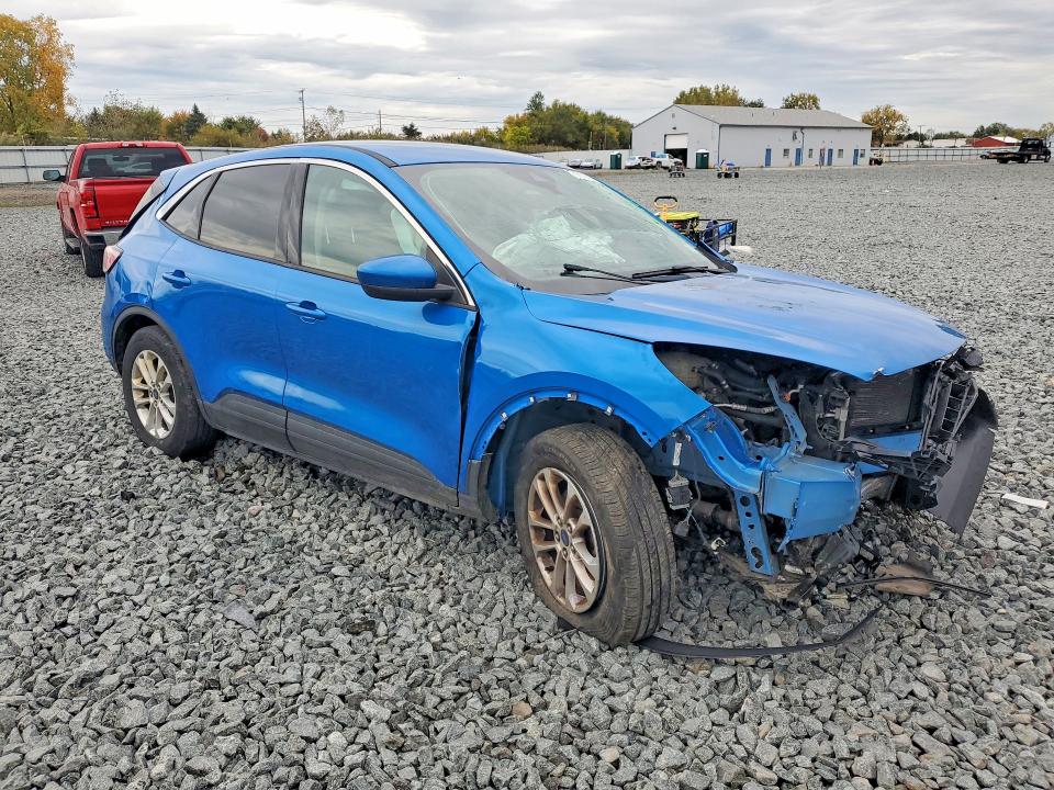 صورة رقم 4 من المزاد - 2020 FORD ESCAPE مع VIN 1FMCU9G64LUA13097