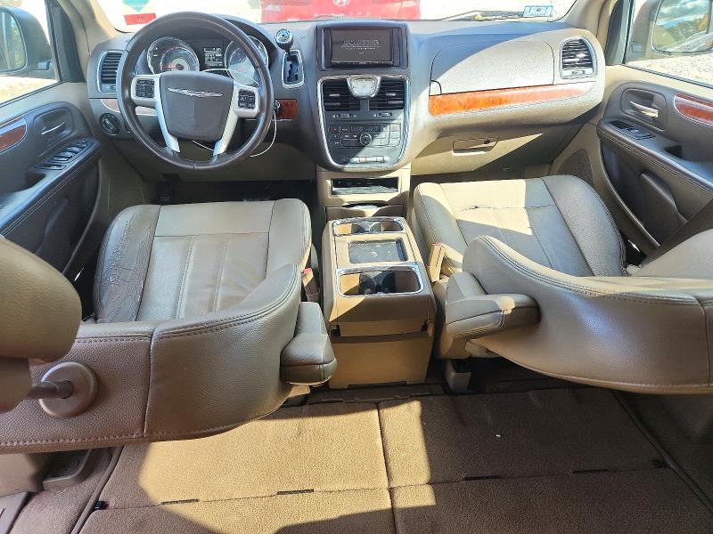 Снимка 8 от търг – 2015 CHRYSLER TOWN & COUNTRY с VIN 2C4RC1BG7FR654605
