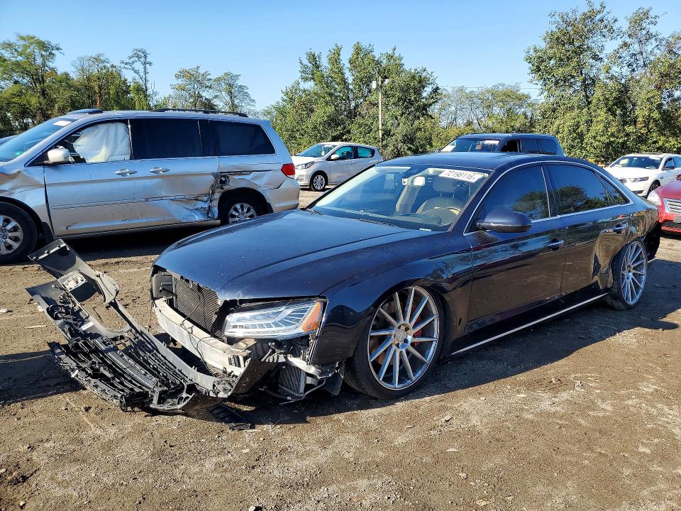 AUDI A8 2015 с VIN WAU3GAFD2FN006318 - Снимка от търг