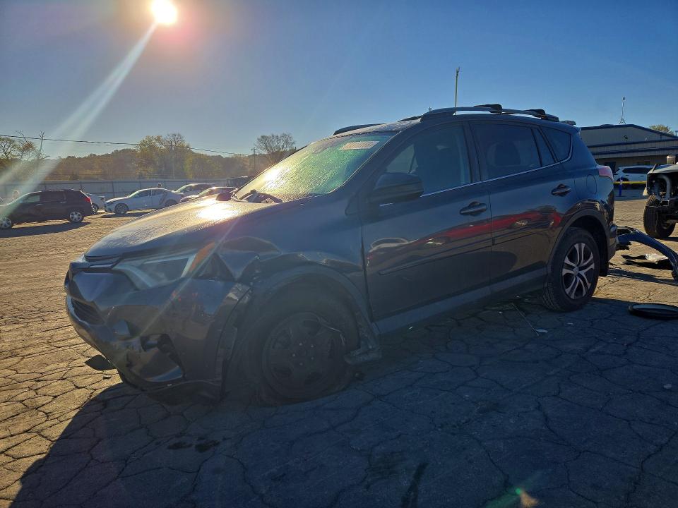 TOYOTA RAV4 2017 с VIN 2T3ZFREV6HW357432 - Снимка от търг