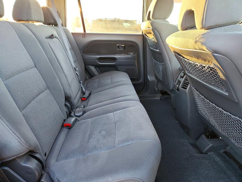 Снимка 11 от търг – 2006 HONDA PILOT с VIN 2HKYF18426H516371