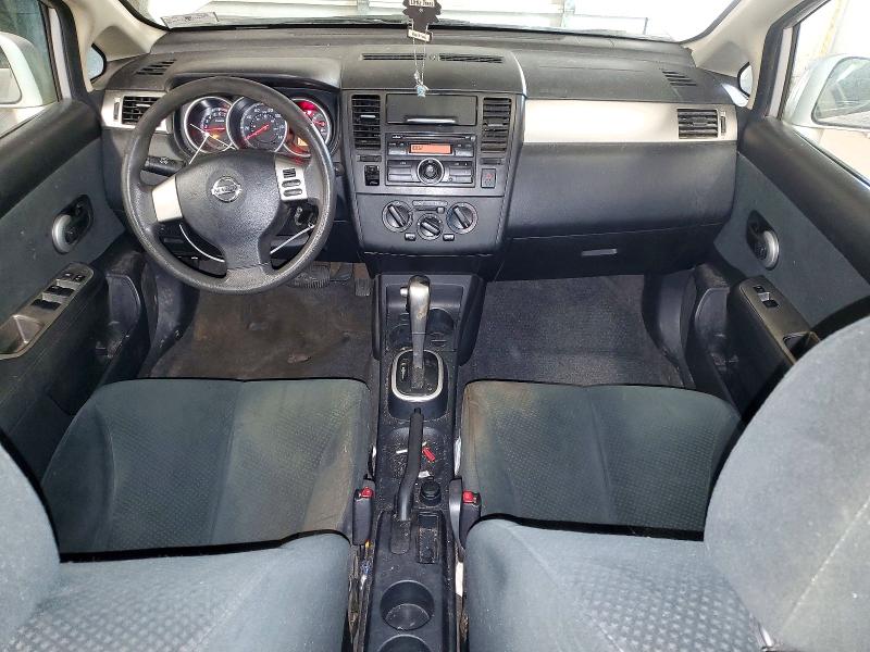 Снимка 8 от търг – 2011 NISSAN VERSA с VIN 3N1BC1CP6BL397446
