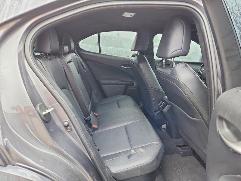 Photo 11 from auction – 2023 LEXUS UX 250H with VIN JTHP9JBH5P2065985