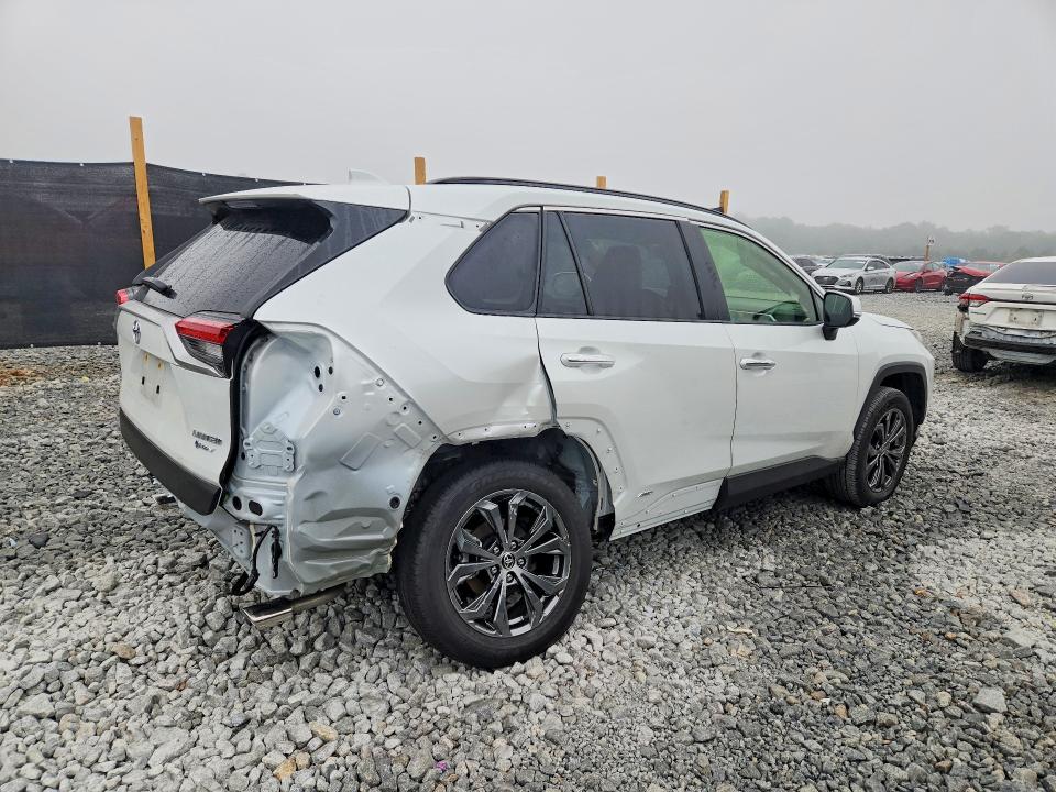 صورة رقم 3 من المزاد - 2025 TOYOTA RAV4 مع VIN JTMD6RFV7SJ070048