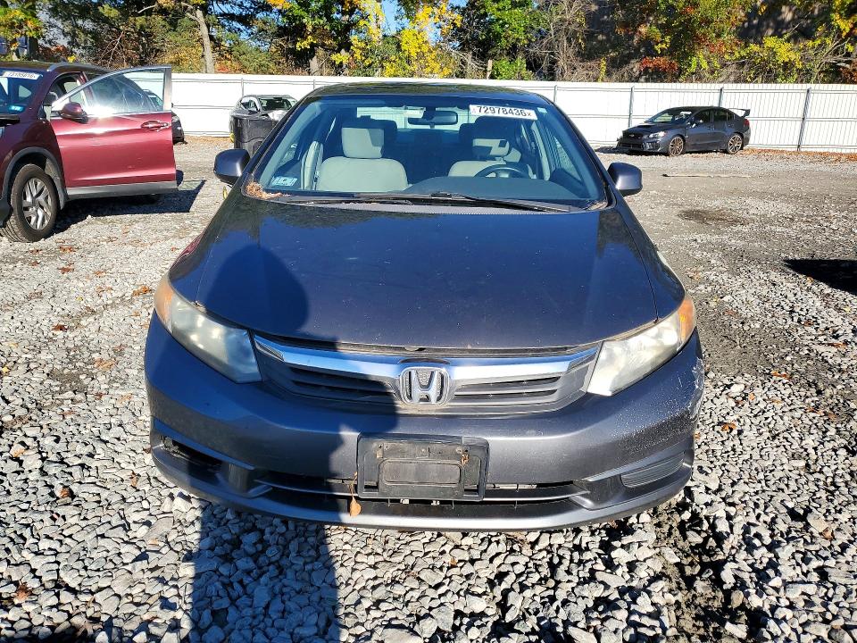 Photo 5 from auction – 2012 HONDA CIVIC with VIN 2HGFB2F82CH517962