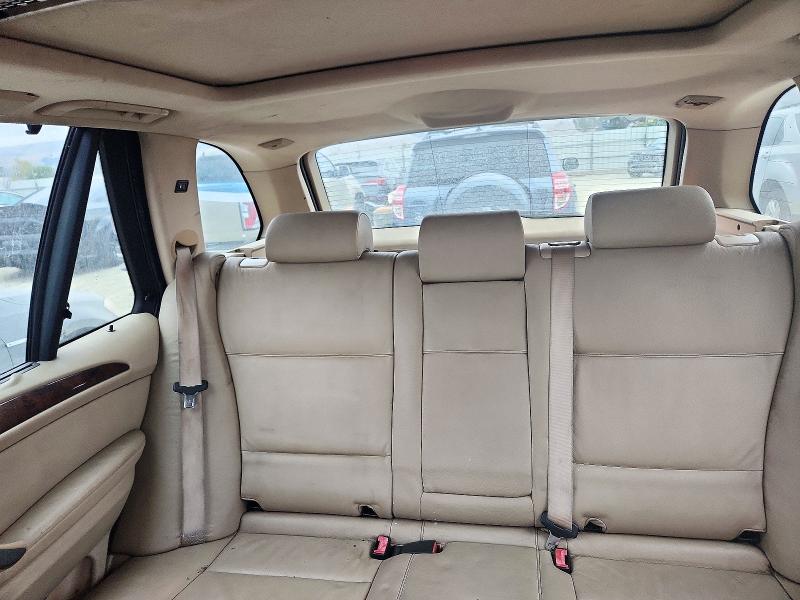 Photo 10 from auction – 2006 BMW X5 with VIN 5UXFA13586LY41221